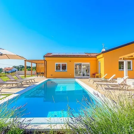 Ora By Istrialux Svetvinčenat