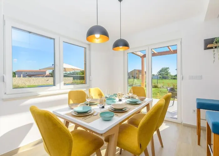 Vila Ora By Istrialux *